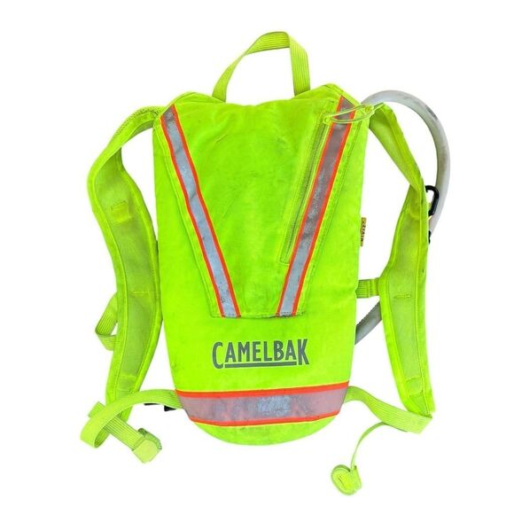 CamelBak Hi-Viz Hydration Pack with Crux Reservoir - Picture 1 of 3